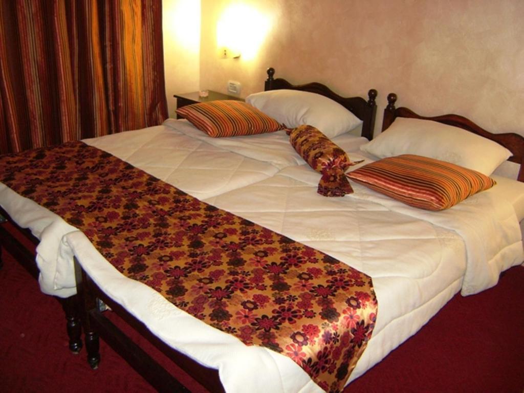 עמאן Riviera Hotel מראה חיצוני תמונה