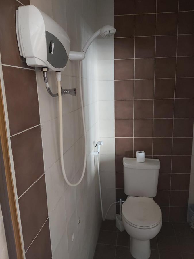 עמאן Riviera Hotel מראה חיצוני תמונה